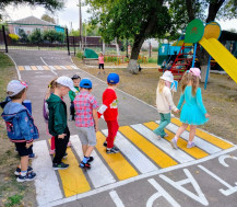 Единый день безопасности дорожного движения в детском саду.