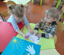 Голубь - символ мира.